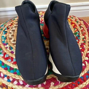 Iri black white red  platform track sneakers